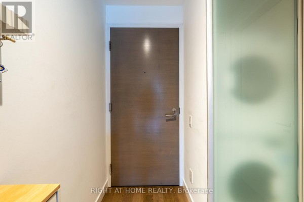 Living room - 704 - 25 Stafford Street, Toronto, ON M5V0G3 Photo 2