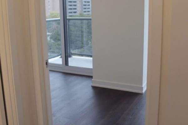 704 - 2825 Jane Street, Toronto, ON M3N0A8 Photo 4