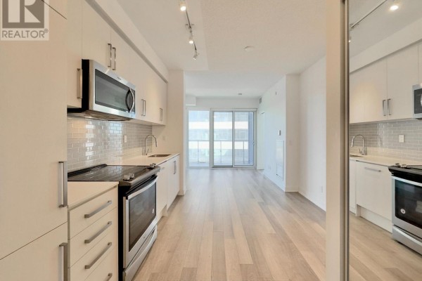 704 - 5180 Yonge Street, Toronto, ON M2N5P6 Photo 4