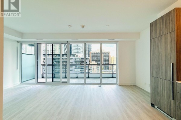704 - 65 Broadway Avenue, Toronto, ON M4P1T9 Photo 5
