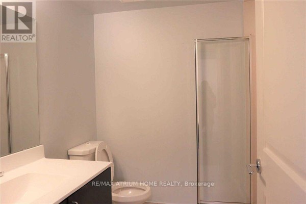 Kitchen - 704 - 8110 Birchmount Road, Markham, ON L6G0E3 Photo 3