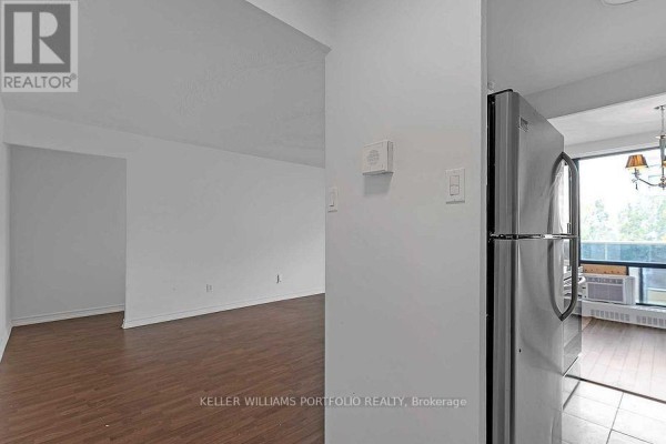 704 - 921 Midland Avenue, Toronto, ON, photo 2