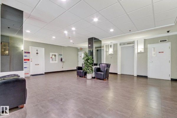 #704 11007 83 Av Nw Nw, Edmonton, AB T6G0T9 Photo 5