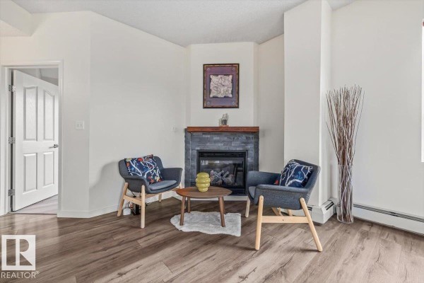 Primary Bedroom - #704 9707 105 St Nw, Edmonton, AB T5K2Y4 Photo 4