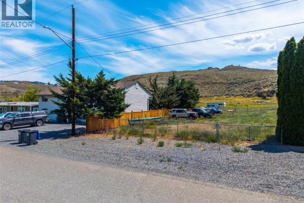 7040 Watson Drive E, Kamloops, BC V0K2J0 Photo 4
