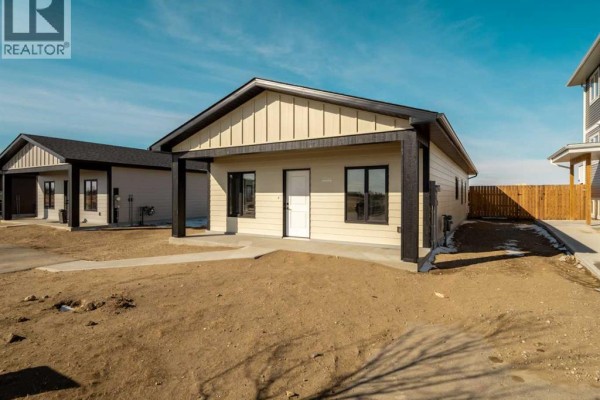 7046 48 Street, Taber, AB, photo 3
