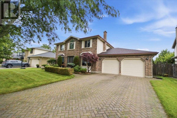 Family room - 7046 Diane Crescent, London South, ON N6P1G2 Photo 4