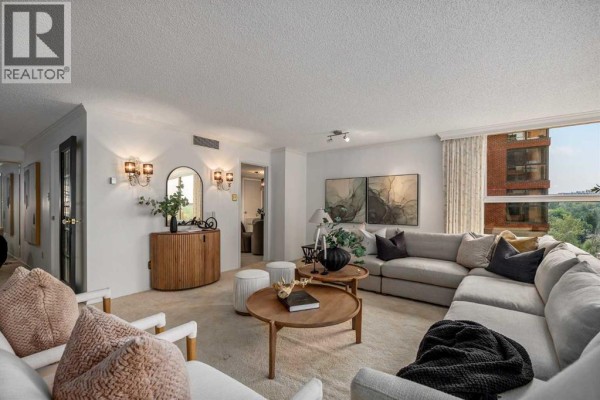 Foyer - 705, 318 26 Avenue Sw, Calgary, AB T2S2T9 Photo 5