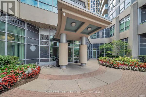 Kitchen - 705 - 33 Elm Drive W, Mississauga, ON L5B4L2 Photo 3