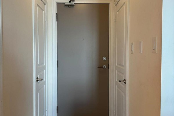705 - 3525 Kariya Drive, Mississauga, ON, photo 3
