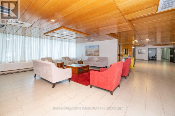 Dining room - 705 - 370 Dominion Avenue, Ottawa, ON K2A3X4 Photo 3