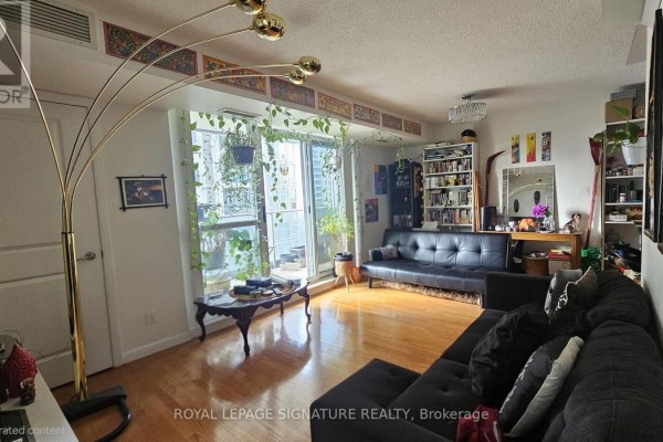 Bedroom 2 - 705 - 5793 Yonge Street, Toronto, ON M2M0A9 Photo 5