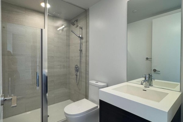 Kitchen - 705 - 9 Tecumseth Street, Toronto, ON M5V3G4 Photo 4