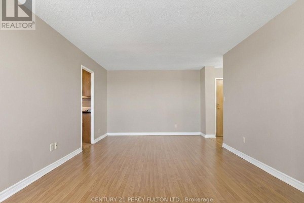 705 - 92 Church Street S, Ajax, ON, photo 2
