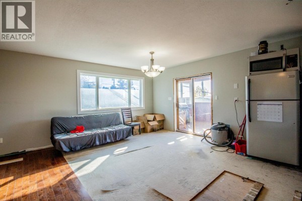 Family room - 705 99 Avenue, Dawson Creek, BC V1G1T5 Photo 4