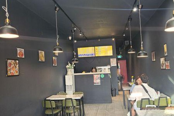7051 Yonge Street, Markham, ON L3T2A6 Photo 2