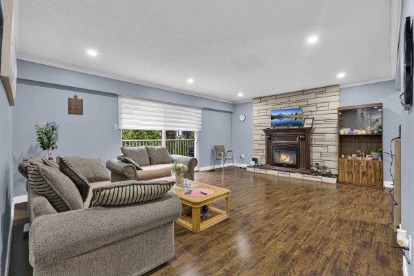 7059 Barkley Place, Delta, BC V4E1T8 Photo 3