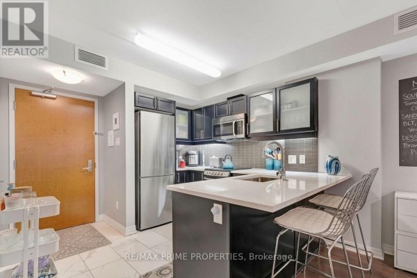 Primary Bedroom - 706 - 195 Besserer Street, Ottawa, ON K1N0B6 Photo 4