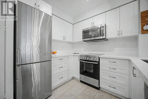 Bedroom - 706 - 212 Eglinton Avenue, Toronto, ON M4P0A3 Photo 5