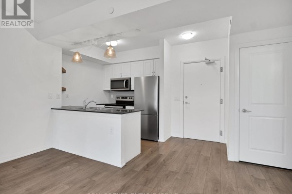 Primary Bedroom - 706 - 741 Sheppard Avenue W, Toronto, ON M3H0C9 Photo 4