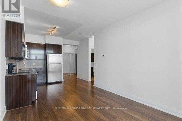 Primary Bedroom - 706 - 75 North Park Road, Vaughan, ON L4J0H8 Photo 3