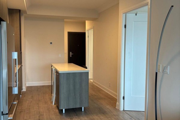 706 - 8 Water Walk Drive N, Markham, ON, photo 2