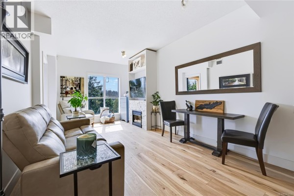 Living room - 706 1400 Lynburne Pl, Langford, BC V9B0E1 Photo 4