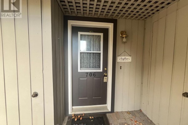706 Johnston Park Avenue, Collingwood, ON, photo 3