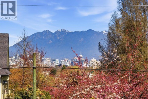 706 W 24th Avenue, Vancouver, BC V5Z2B8 Photo 4