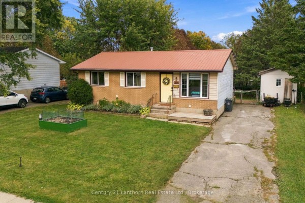 706 Willis Street, Kingston, ON K7M6H3 Photo 2