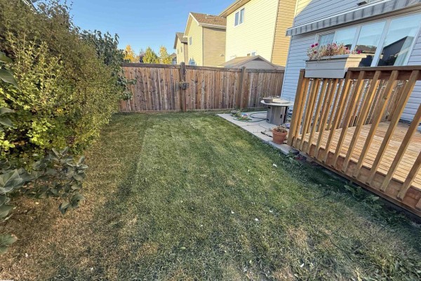 Primary Bedroom - 7065 Cardinal Wy Sw, Edmonton, AB T6W1Z2 Photo 4