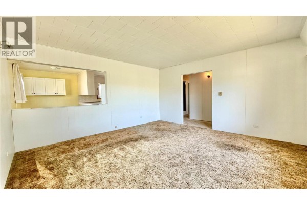 Dining room - 7066 19th Street, Grand Forks, BC V0H1H2 Photo 5