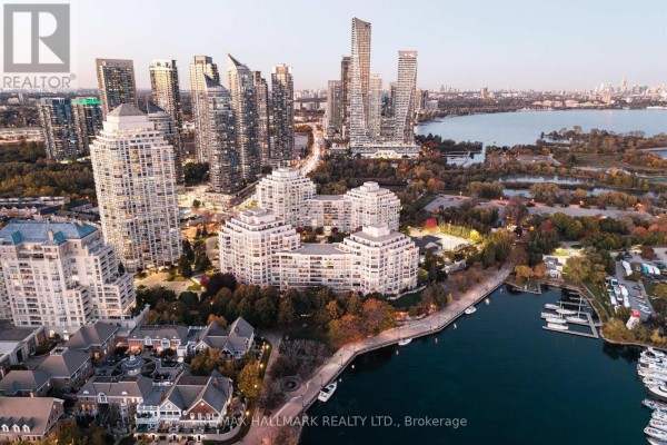 Eating area - 707 - 2267 Lakeshore Boulevard W, Toronto, ON M8V3X2 Photo 4