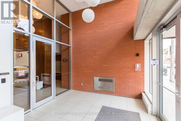 707 - 354 Gladstone Avenue, Ottawa, ON K2P0R4 Photo 3