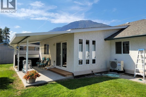 Floor plan of a single-story home with dimensions and room labels. - 707 12th Avenue, Keremeos