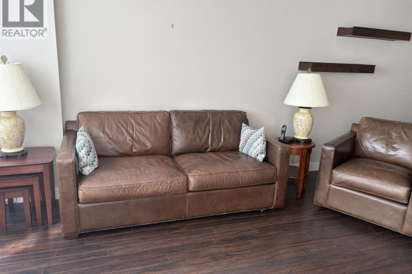 707 1575 W 10th Avenue, Vancouver, BC V6J5L1 Photo 5