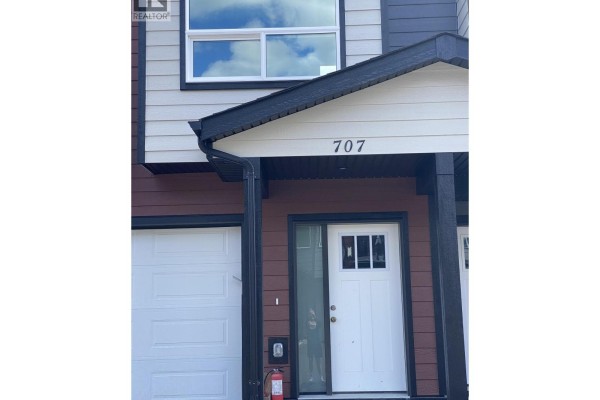 Kitchen - 707 7000 Husband Drive, Prince George, BC V2N0K2 Photo 3