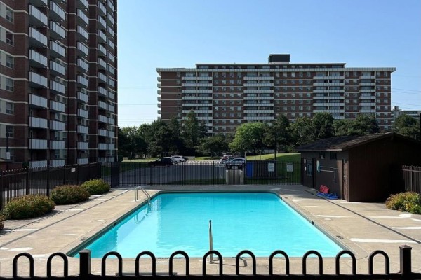 #707 Bedroom A - 505 Cummer Ave Avenue, Toronto, ON M2K2L8 Photo 2