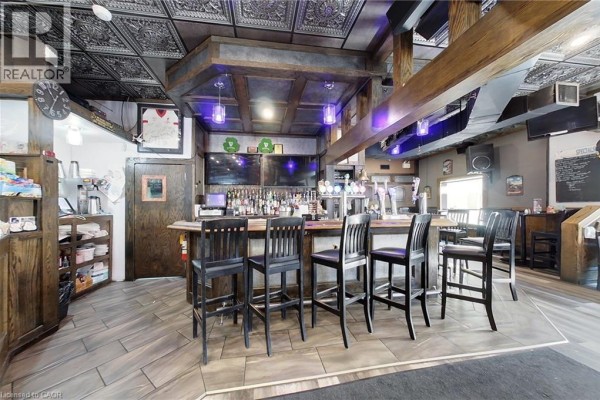707 E King Street E, Cambridge, ON N3H3N8 Photo 4