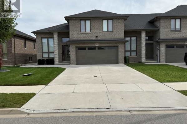 Townhouse for rent at 707 Faleria Street, Lakeshore, ON - MLS® tM5aOJ