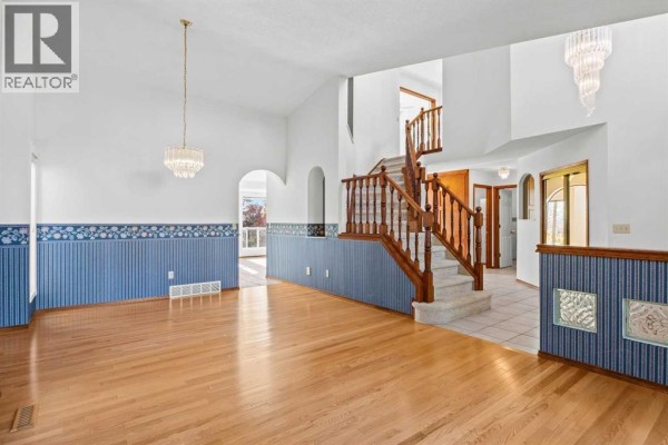 Family room - 707 Hawkside Mews Nw, Calgary, AB T3G3S2 Photo 4