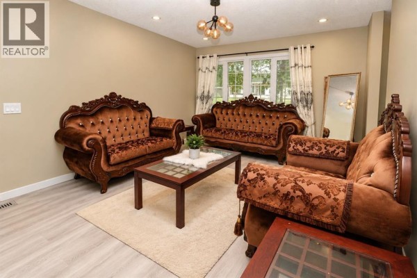 Other - 707 Malvern Drive Ne, Calgary, AB T2A5P9 Photo 5