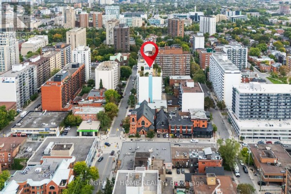 708 - 138 Somerset Street W, Ottawa, ON K2P0A3 Photo 3