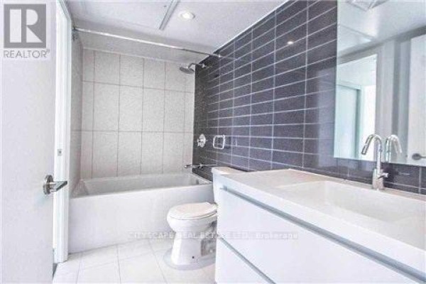 708 - 75 Queens Wharf Road, Toronto, ON, photo 3