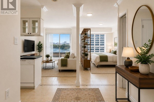 #708 - 887 Bay Street, Toronto, ON, photo 2