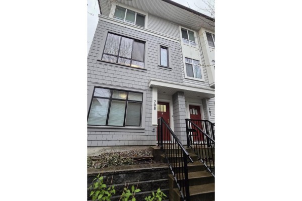708 18505 Laurensen Place, Surrey, BC V4N6R7 Photo 4