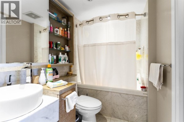 708 833 Seymour Street, Vancouver, BC V6B0G4 Photo 4