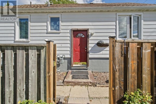 708 Cheapside Street, London East, ON N5Y3Y5 Photo 3