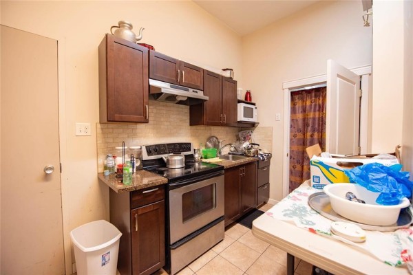708 Ellice Avenue, Winnipeg, MB R3G0B1 Photo 5