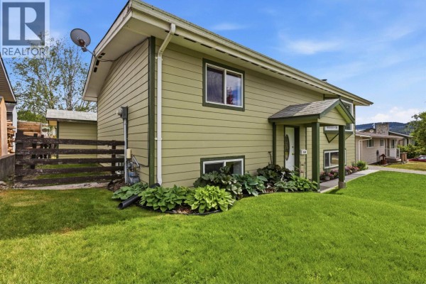 708 Smith Street, Williams Lake, BC, photo 3